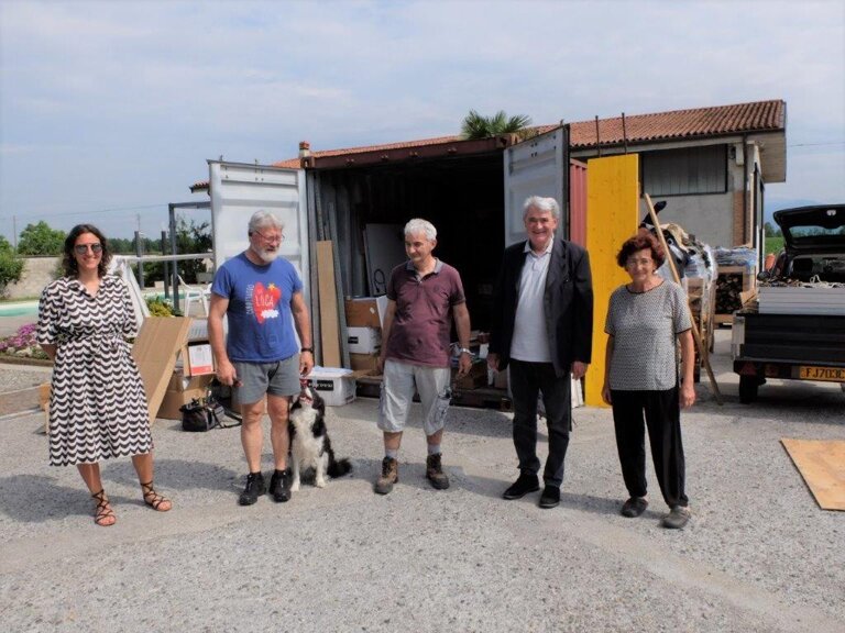 E' finalmente partito il container di Sfera per Maison de Paix